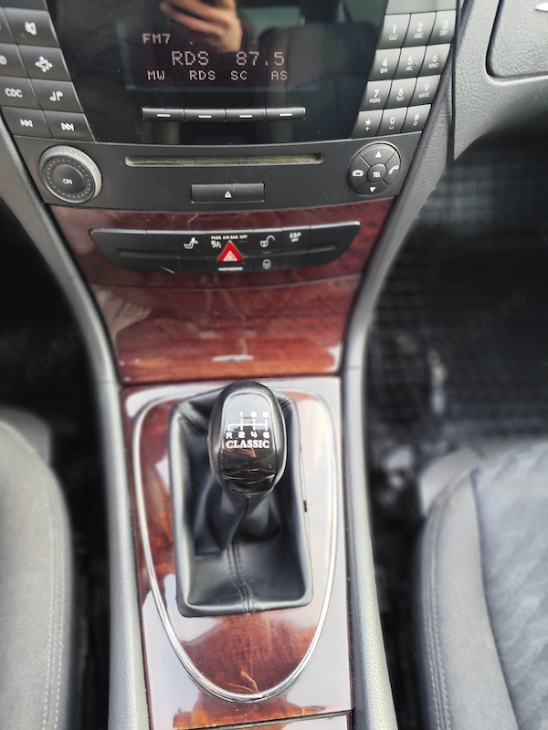 MERCEDES-BENZ E-Class 2004 — imagine 7