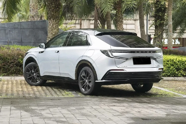 HONDA HR-V 2025 — imagine 4
