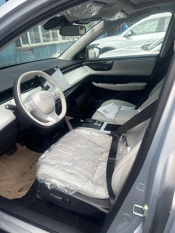 HONDA HR-V 2025 — imagine 5