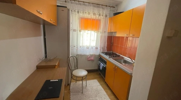 Garsonieră de vânzare G- ral Dragalina Petroșani — fotografia 3
