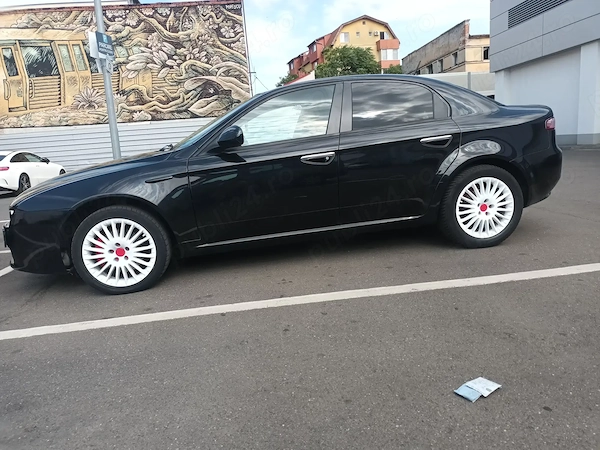 Vand Alfa Romeo 159, benzina, an 2009