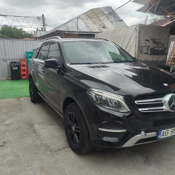 vand sau schimb mercedes Gle 350 2016