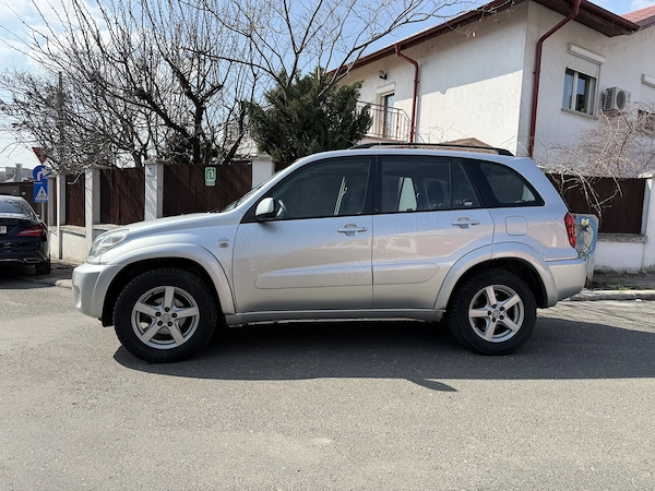 TOYOTA RAV4 2005 — imagine 8
