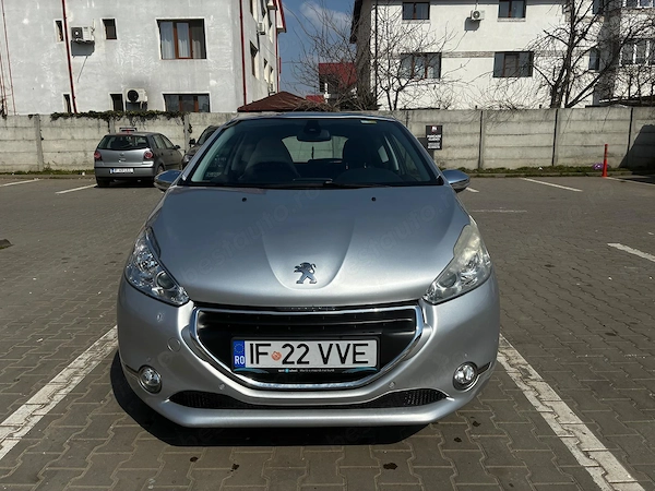 PEUGEOT 208 2014 — imagine 3