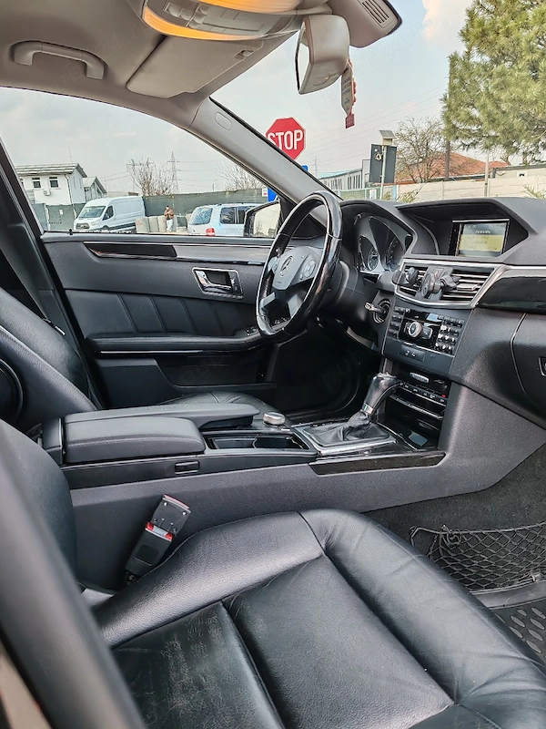 MERCEDES-BENZ E-Class 2010 — imagine 5
