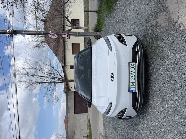 HYUNDAI Kona 2021
