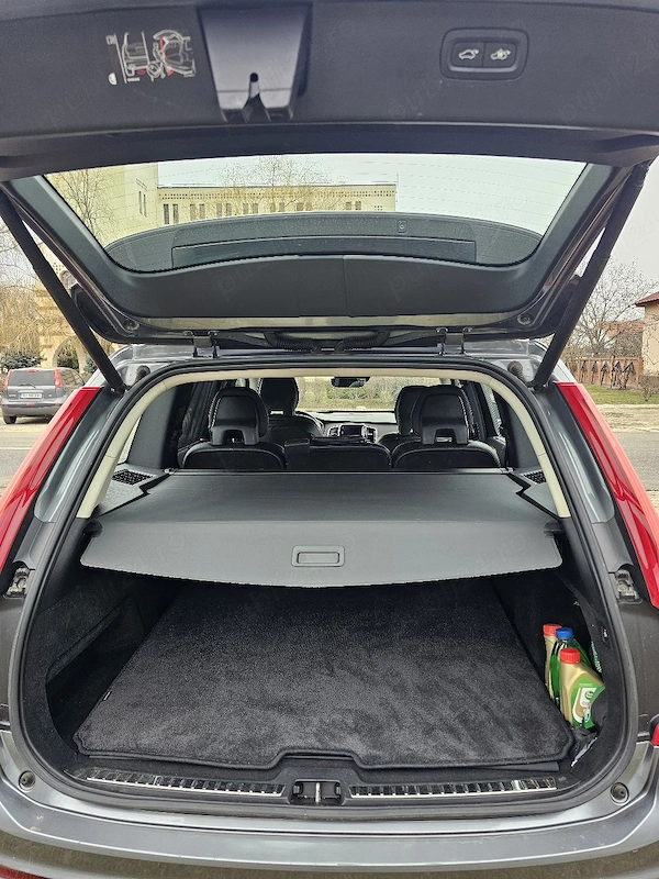 VOLVO XC90 2019 — imagine 4