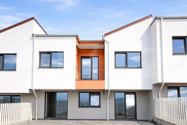 Apartament spatios 68mp, 3 camere, garaj si gradina mare 125mp — fotografia 2