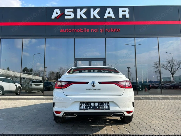 RENAULT Megane 2024 — imagine 6