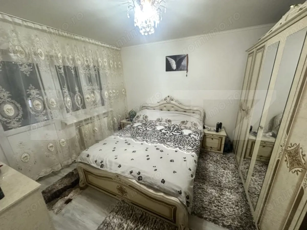 Apartament 3 camere decomandat,renovat ,zonă excelentă – Orăștie — fotografia 3