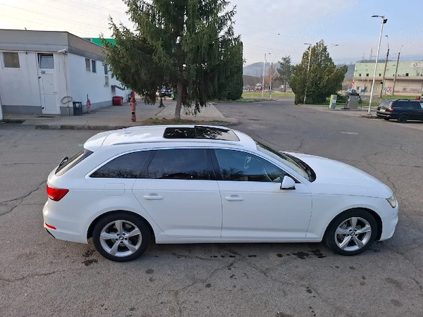 AUDI A4 2019 — imagine 4