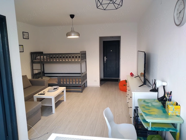 Proprietar,vând garsoniera Berceni,str Turnu Magurele — fotografia 1