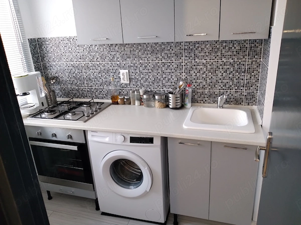 Proprietar,vând garsoniera Berceni,str Turnu Magurele — fotografia 3