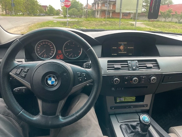 BMW 5 Series 2006 — imagine 3