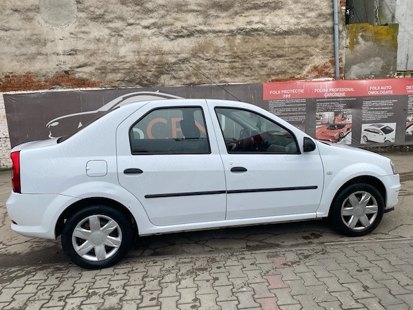 DACIA Logan 2011 — imagine 3
