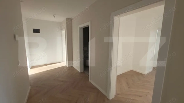 Apartament 2 camere, finisat lux, bloc nou, zona strada Libertatii — fotografia 3