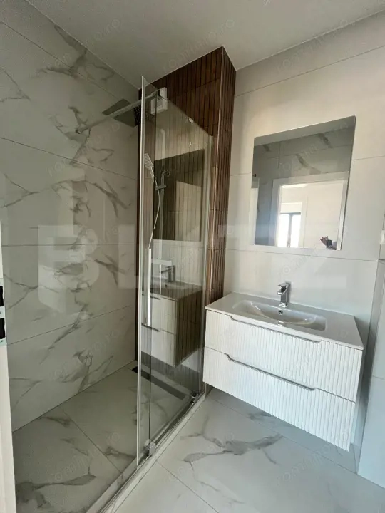 Apartament 2 camere, finisat lux, bloc nou, zona strada Libertatii — fotografia 3