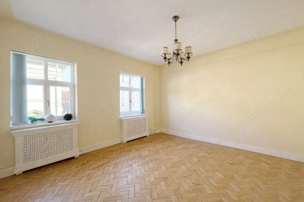 Apartament 2 camere – Piața Unirii – ideal locuință sau birou — fotografia 1