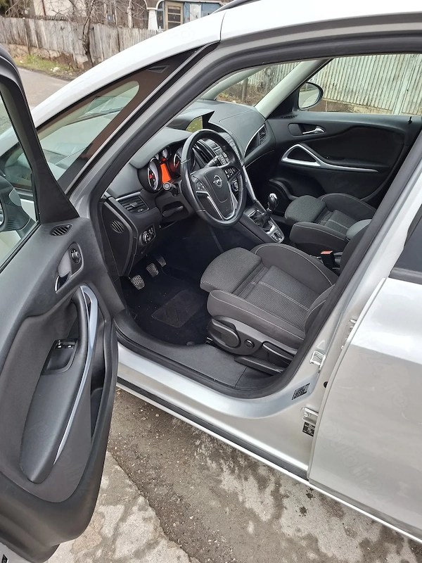 OPEL Zafira 2012 — imagine 11