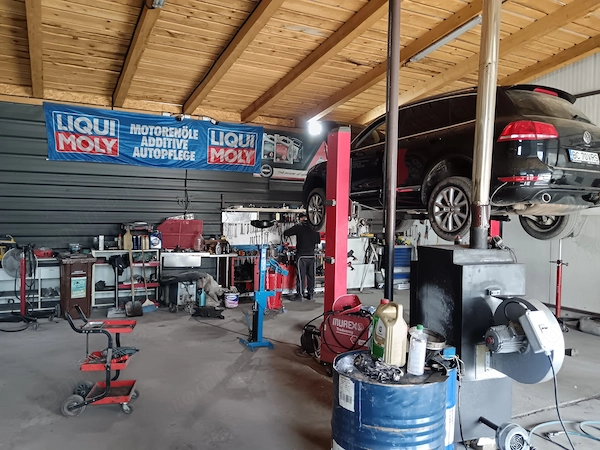 Service complet utilat cu portofoliu de clienți