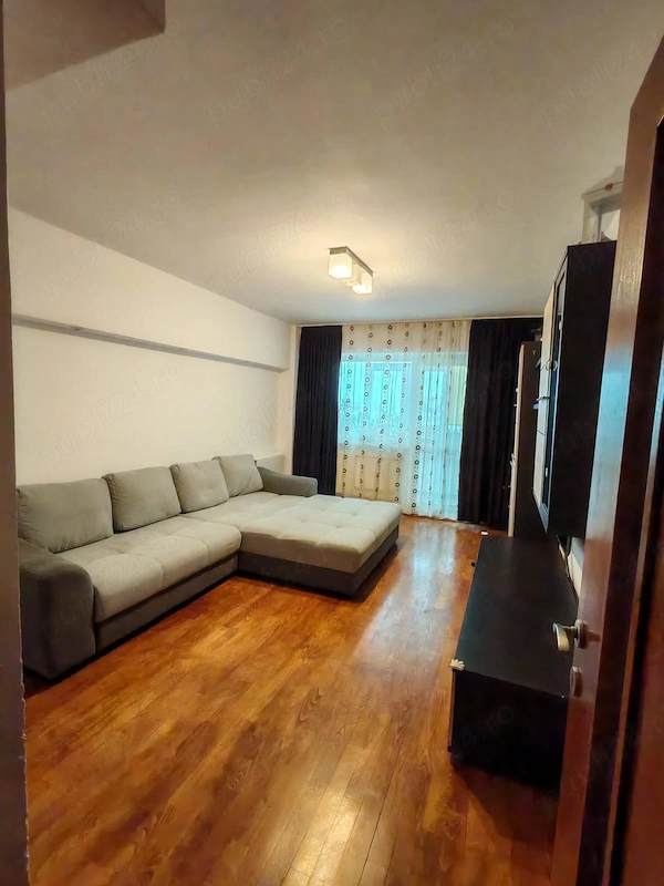 Vand apartament in zona Democratiei Ploiesti