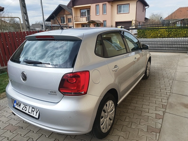 VOLKSWAGEN Polo 2011 — imagine 4