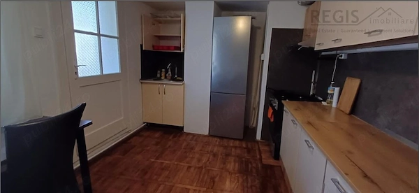 Inchiriez apartament langa Afi — fotografia 3