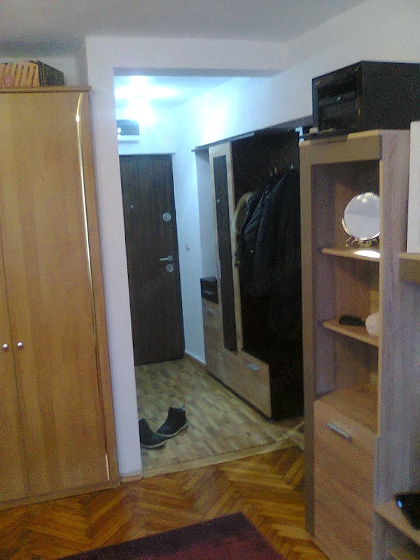 de vanzare garsoniera cetate — fotografia 3