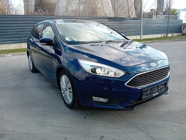 Ford Focus 1.0 Benzina, Klima, Scaune Incalzite, Anvelope NOI, Unic Propietar