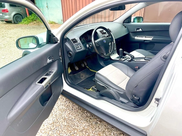 VOLVO C30 2009 — imagine 4