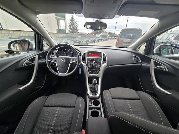 OPEL Astra 2011 — imagine 19