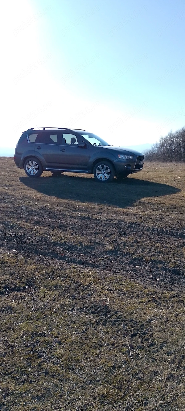 MITSUBISHI Outlander 2011 — imagine 4