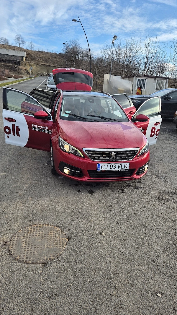 PEUGEOT 308 2018