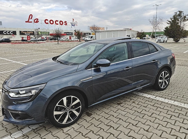 RENAULT Megane 2019 — imagine 5