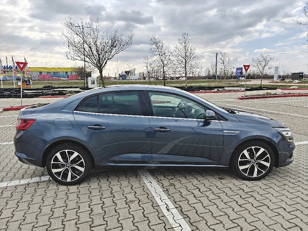 RENAULT Megane 2019 — imagine 6