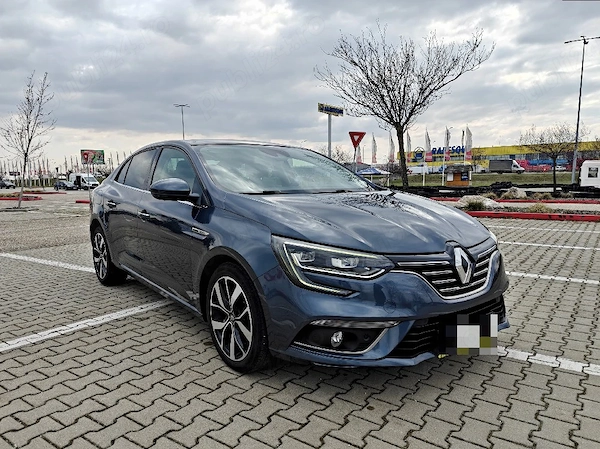 RENAULT Megane 2019