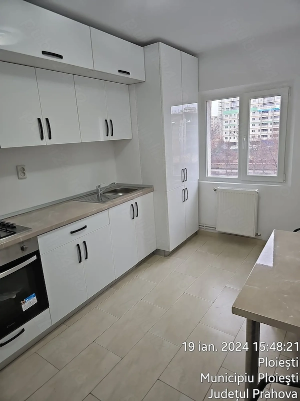 apartament 4 camere