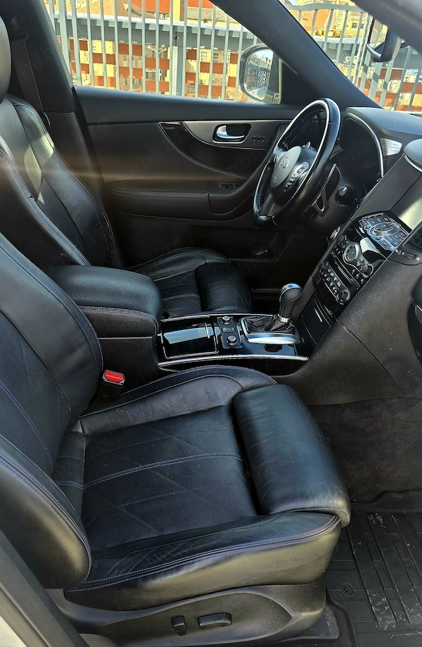 INFINITI QX70 2016 — imagine 8