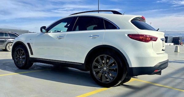 INFINITI QX70 2016 — imagine 5