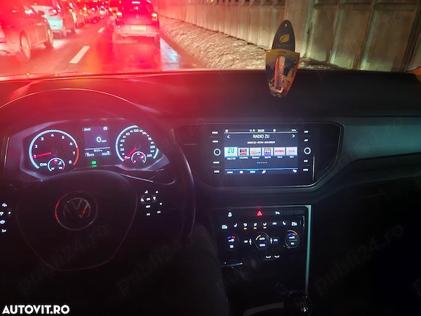 VOLKSWAGEN T-Roc 2021 — imagine 2