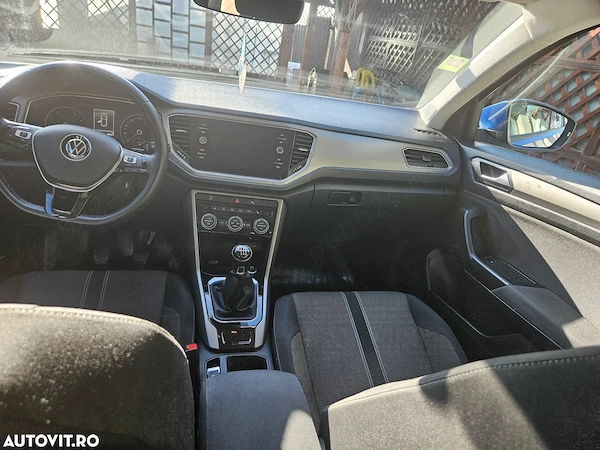 VOLKSWAGEN T-Roc 2021 — imagine 4