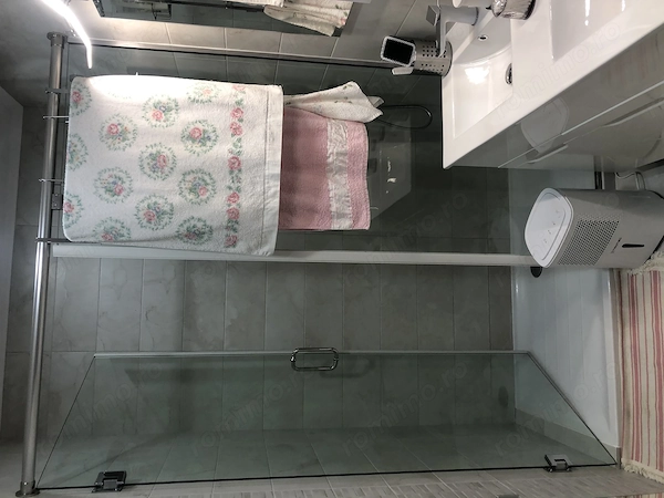 Vand apartament 3 camere