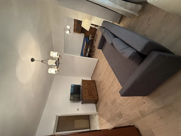 Proprietar închiriez apartament 4 camere decomandat. Prima închiriere — fotografia 2