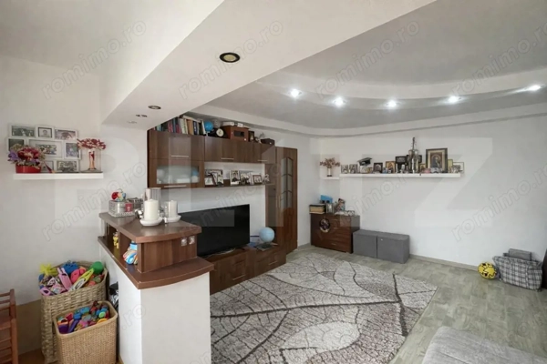Apartament 3 camere, 69 mp, zona Gara - Rovine — fotografia 1