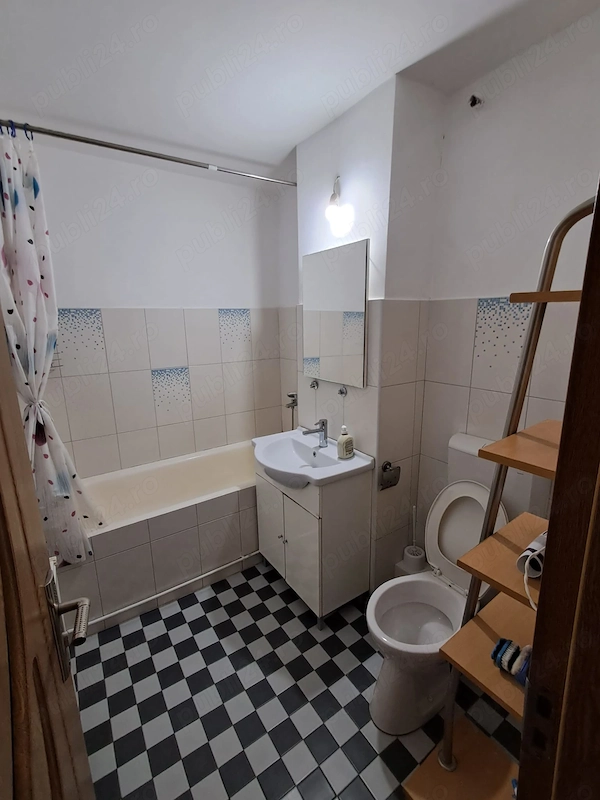 Apartament de inchiriat — fotografia 1