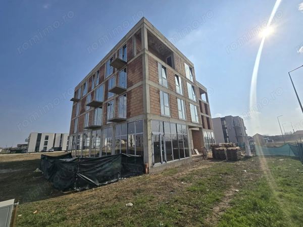 Apartamente noi de vanzare 2 si 3 camere + spatii comerciale — fotografia 2