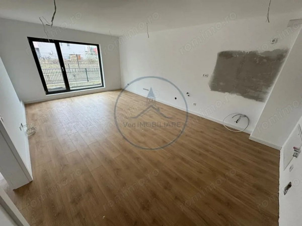 Apartament 2 camere , parter , zona Calea Moldovei — fotografia 1