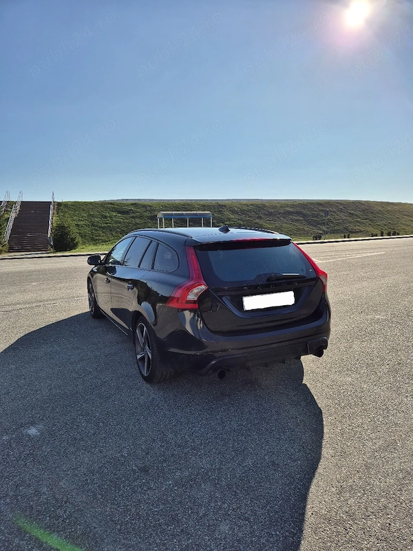 VOLVO V60 2013 — imagine 3