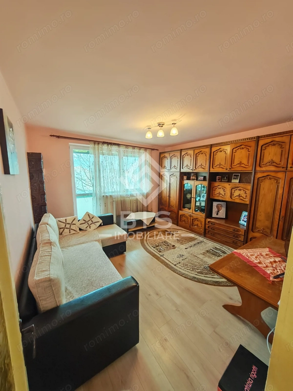 Apartament 3 camere decomandat/ Spitalul Județean — fotografia 1