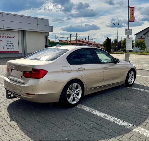 BMW F30 320d 184cp Keyless Navi mare Impecabil Îngrijită